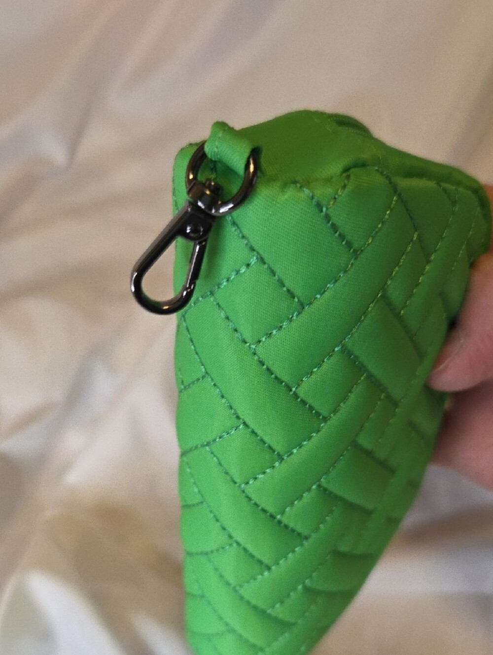 lug Quilted Crossbody Bag and Pouch Set in Lime Green - Picture 8 of 11